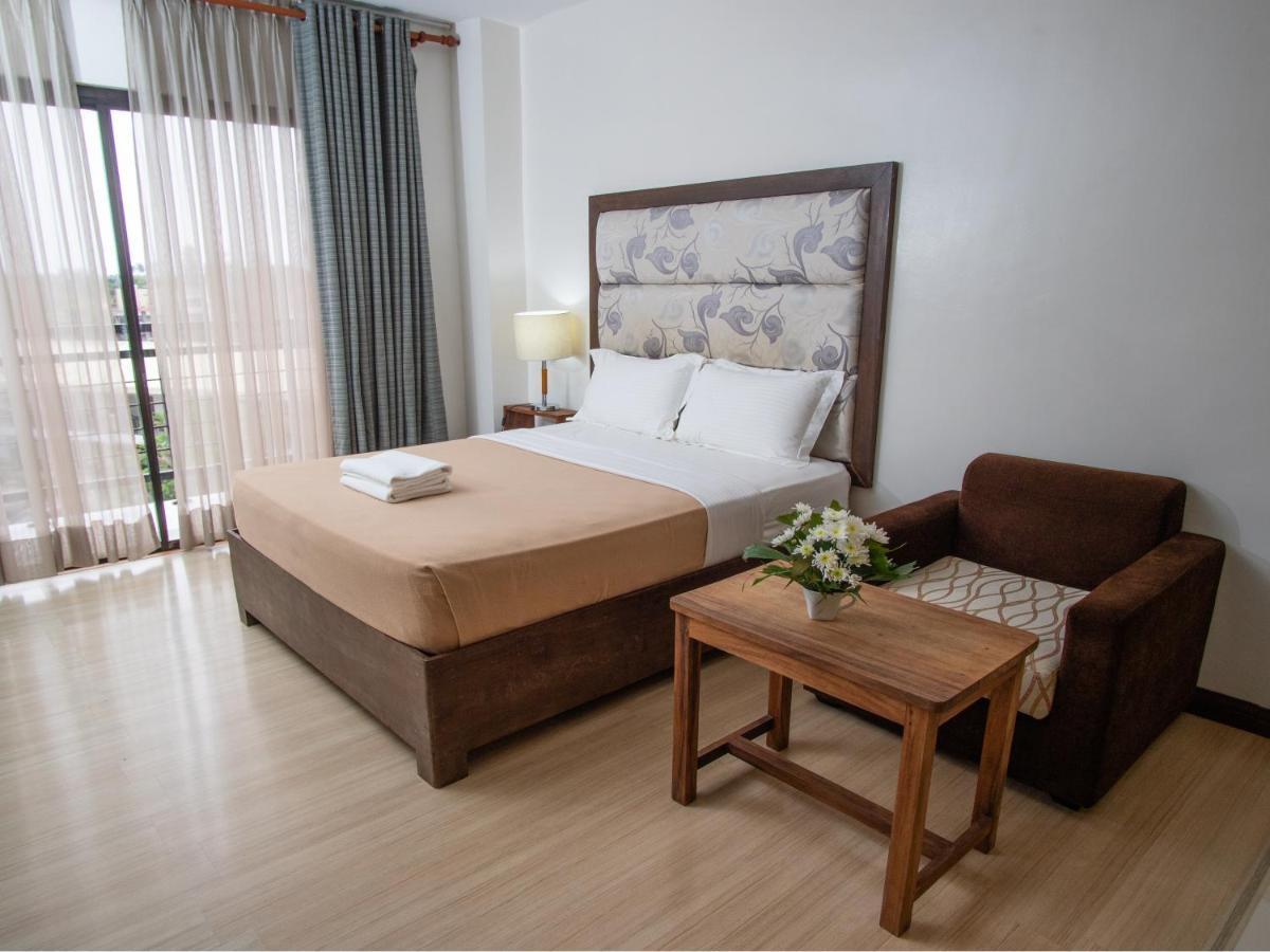 Marzon Hotel Калібо Екстер'єр фото